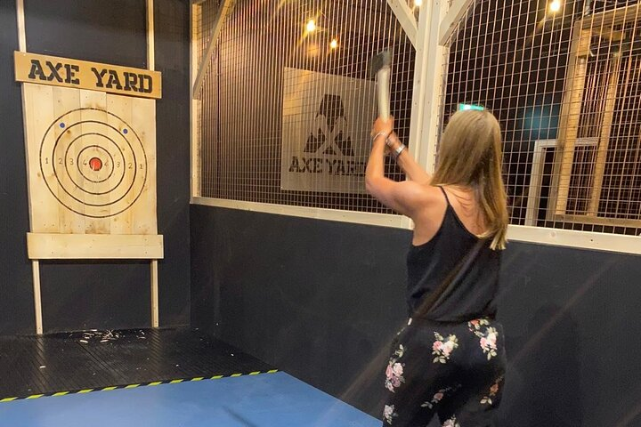 Axe Throwing Lesson in Belfast  - Photo 1 of 11